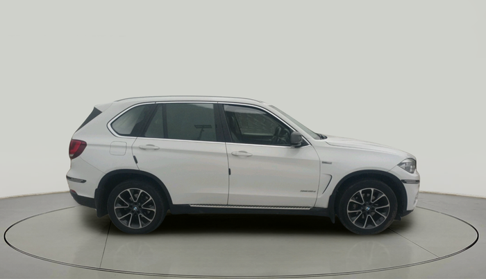 2016 BMW X5 XDRIVE30D DESIGN PURE 5 STR, Diesel, Automatic, 1,34,438 km, exterior