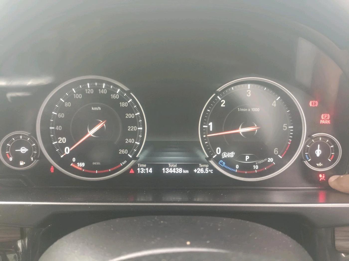 2016 BMW X5 XDRIVE30D DESIGN PURE 5 STR, Diesel, Automatic, 13,50,000 km, interior
