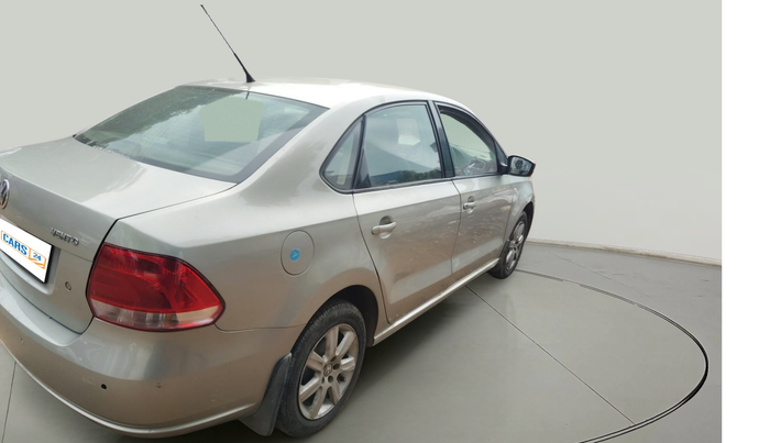 2011 Volkswagen Vento HIGHLINE DIESEL 1.6, Diesel, Manual, 2,99,871 km, exterior