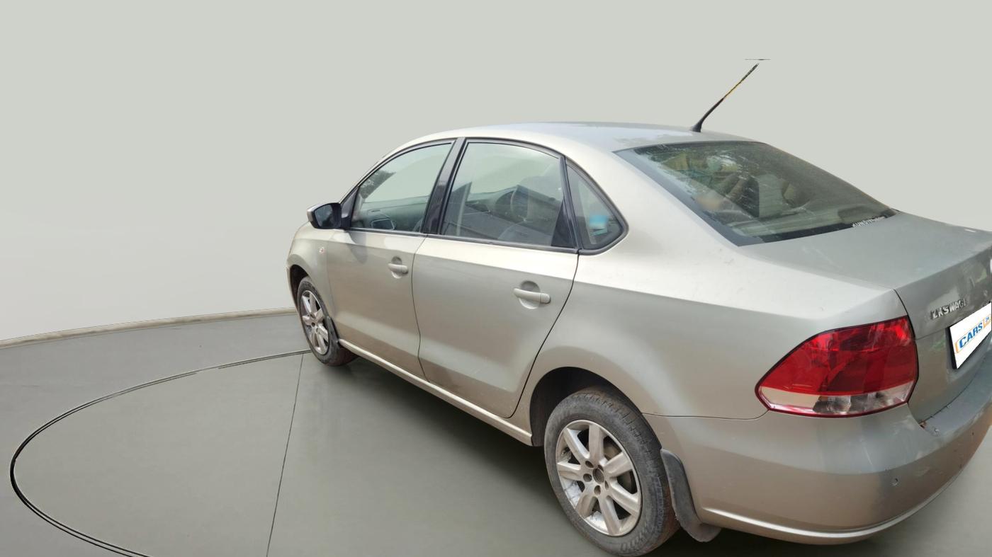 2011 Volkswagen Vento HIGHLINE DIESEL 1.6, Diesel, Manual, 30,03,500 km, exterior