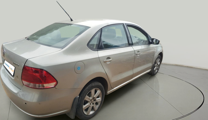 2011 Volkswagen Vento HIGHLINE DIESEL 1.6, Diesel, Manual, 2,99,871 km, exterior