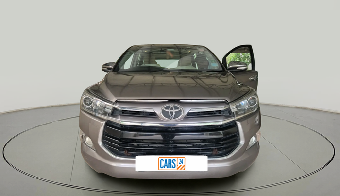 2016 Toyota Innova Crysta 2.8 ZX AT 7 STR, Diesel, Automatic, 2,32,533 km, exterior