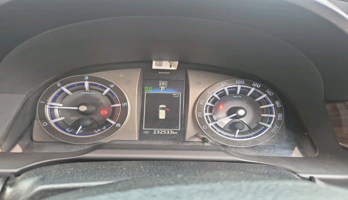 2016 Toyota Innova Crysta 2.8 ZX AT 7 STR, Diesel, Automatic, 2,32,533 km, interior