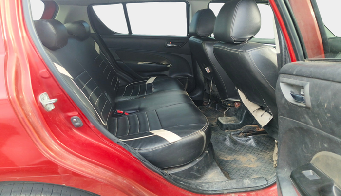 2013 Maruti Swift ZDI, Diesel, Manual, 1,11,712 km, interior