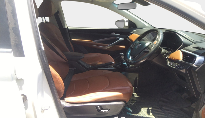 2021 MG HECTOR PLUS SHARP 2.0 DIESEL TURBO MT 6-STR, Diesel, Manual, 87,591 km, interior
