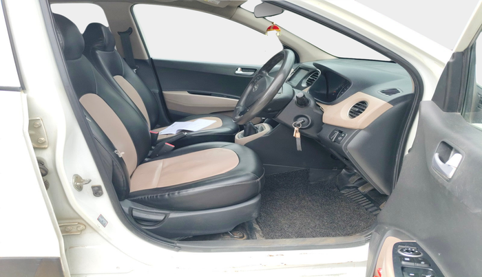 2018 Hyundai Grand i10 SPORTZ U2 1.2 CRDI, Diesel, Manual, 1,18,697 km, interior
