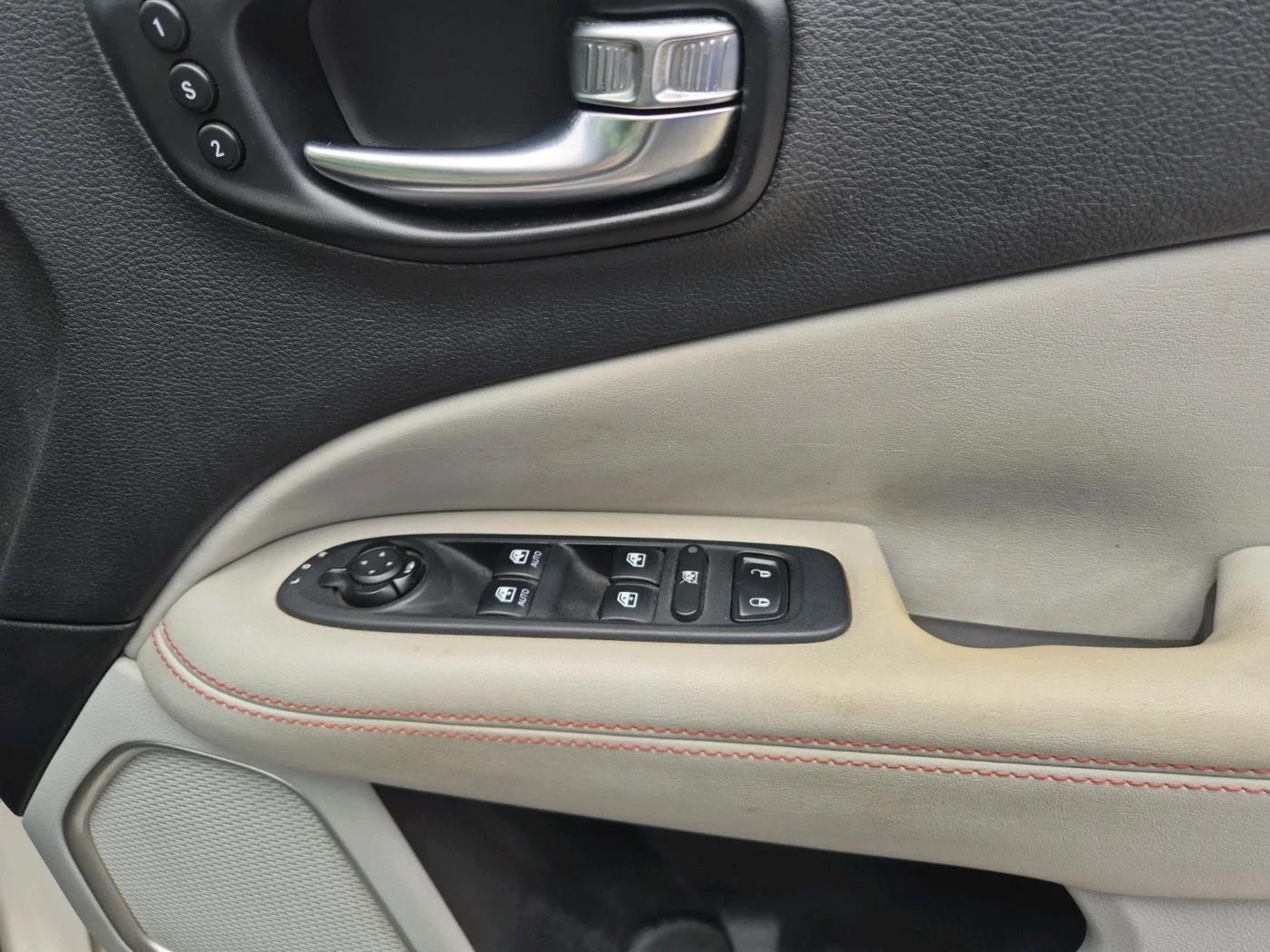 2019 Jeep Compass LIMITED PLUS DIESEL, Diesel, Manual, 41,723 km, interior