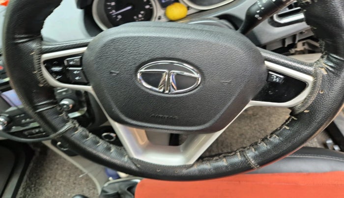 2016 Tata Tiago XZ PETROL, Petrol, Manual, 66,905 km, interior