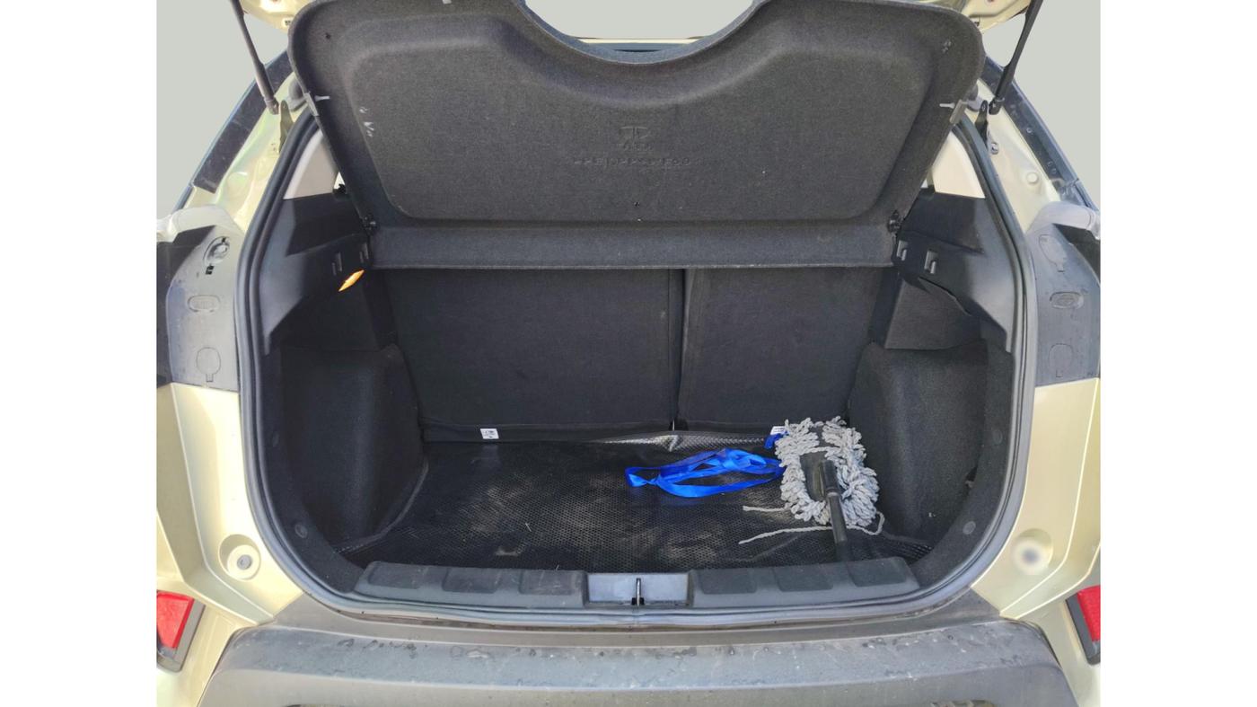 2022 Tata NEXON XZA PLUS (PREMIUM) KAZIRANGA DIESEL, Diesel, Automatic, 52,293 km, exterior