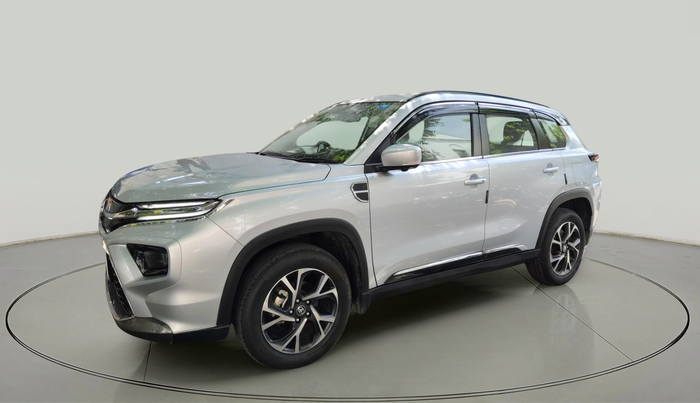 2024 Toyota URBAN CRUISER HYRYDER V AT NEO DRIVE, Petrol, Automatic, 8,005 km, exterior