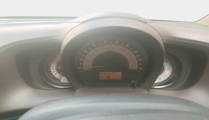 2013 Honda Brio V MT, Petrol, Manual, 88,659 km, interior