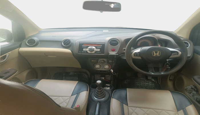 2013 Honda Brio V MT, Petrol, Manual, 88,659 km, interior