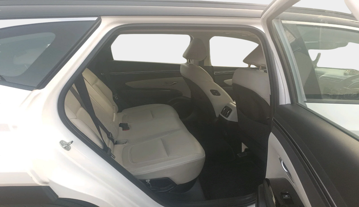 2023 Hyundai Tucson SIGNATURE 2.0 AT DIESEL, Diesel, Automatic, 50,799 km, interior