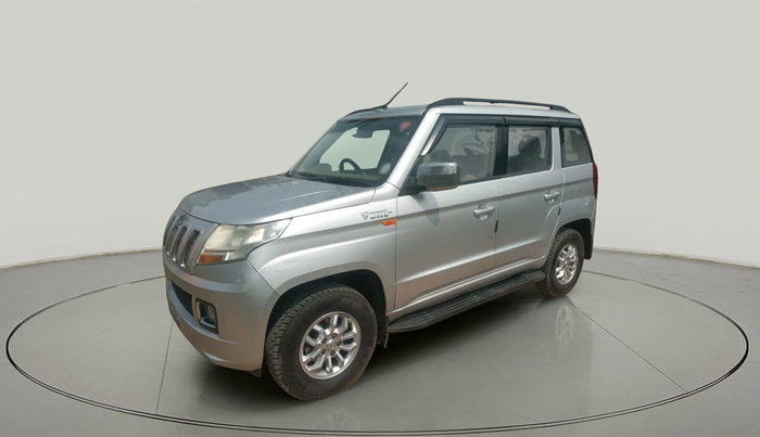 2017 Mahindra TUV300 T8, Diesel, Manual, 46,692 km, exterior