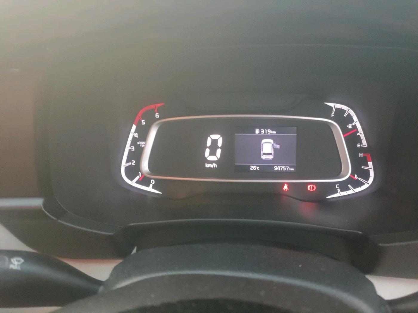 2020 KIA SONET HTX 1.5, Diesel, Manual, 94,757 km, interior
