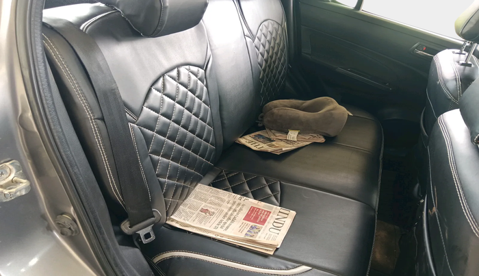 2014 Maruti Swift VDI, Diesel, Manual, 1,21,358 km, interior