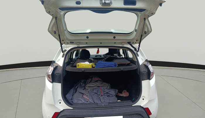 2019 Tata NEXON XT PLUS PETROL, Petrol, Manual, 47,000 km, exterior