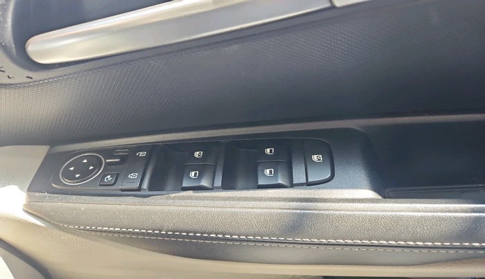 2020 KIA SONET HTX 1.5, Diesel, Manual, 44,838 km, interior