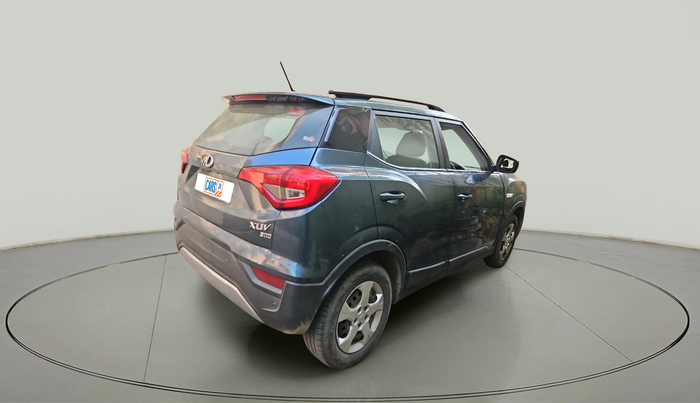 2019 Mahindra XUV300 W6 1.5 DIESEL, Diesel, Manual, 3,32,342 km, exterior