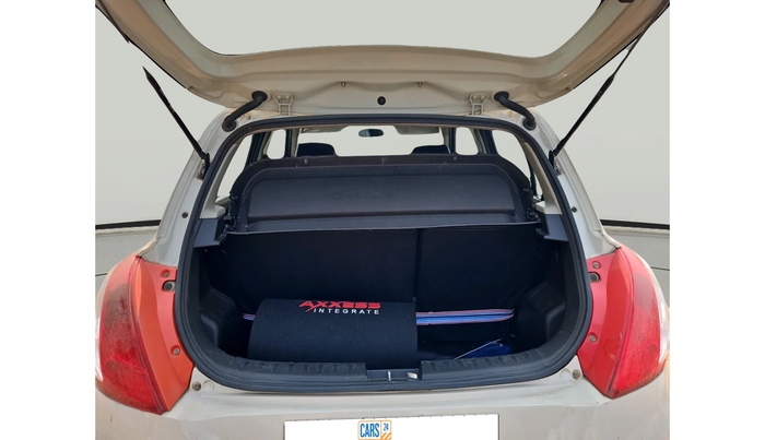 2017 Maruti Swift LXI (O), Petrol, Manual, 98,604 km, exterior