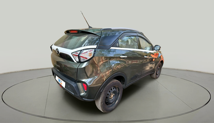 2023 Tata NEXON XM PETROL, Petrol, Manual, 75,186 km, exterior