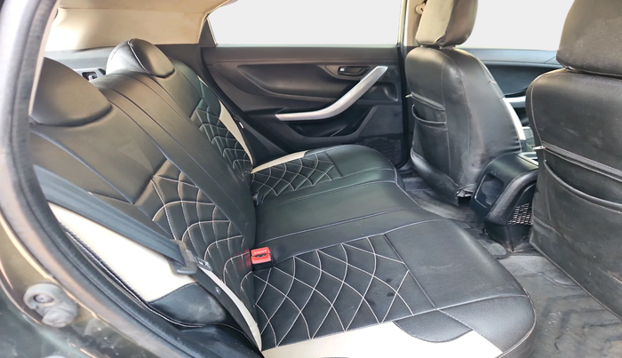 2023 Tata NEXON XM PETROL, Petrol, Manual, 75,186 km, interior