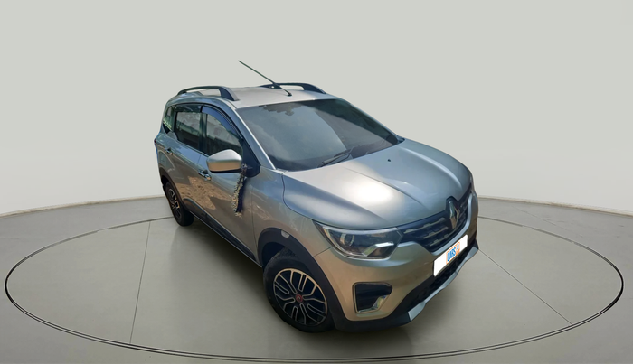 2020 Renault TRIBER RXZ, Petrol, Manual, 1,04,086 km, exterior