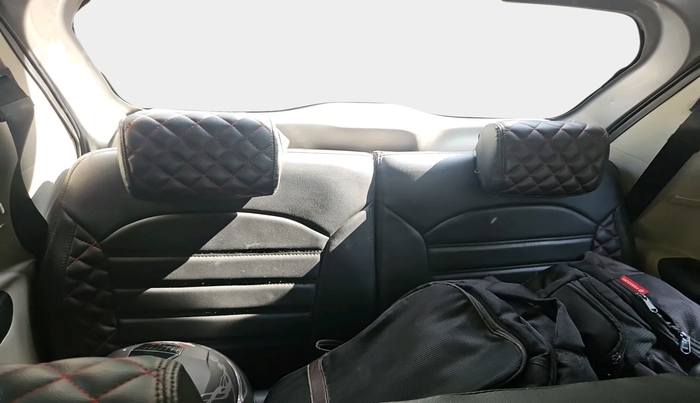 2020 Renault TRIBER RXZ, Petrol, Manual, 1,04,086 km, interior