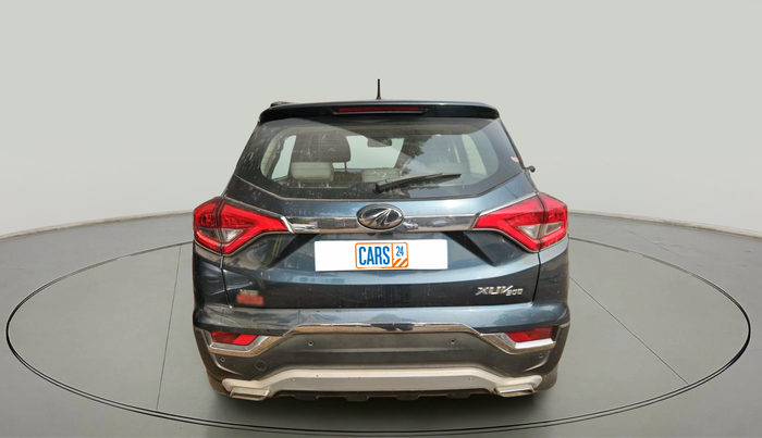 2021 Mahindra XUV300 W8 (O) 1.2 PETROL, Petrol, Manual, 79,653 km, exterior