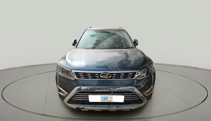 2021 Mahindra XUV300 W8 (O) 1.2 PETROL, Petrol, Manual, 79,653 km, exterior