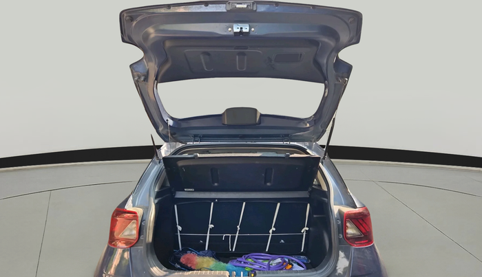 2020 Hyundai VENUE S+ 1.2, Petrol, Manual, 61,008 km, exterior