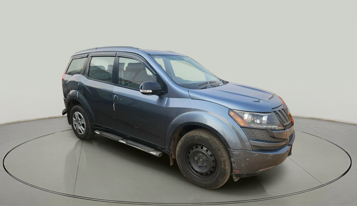 2013 Mahindra XUV500 W6, Diesel, Manual, 2,75,033 km, exterior