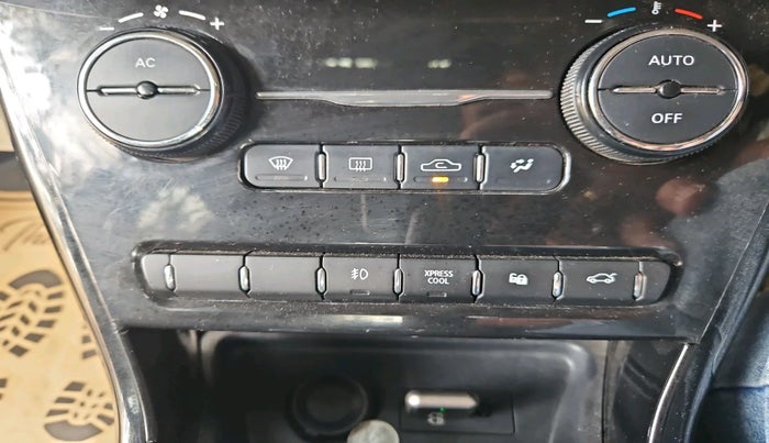 2022 Tata NEXON XZA PLUS (HS) PETROL, Petrol, Automatic, 69,067 km, interior