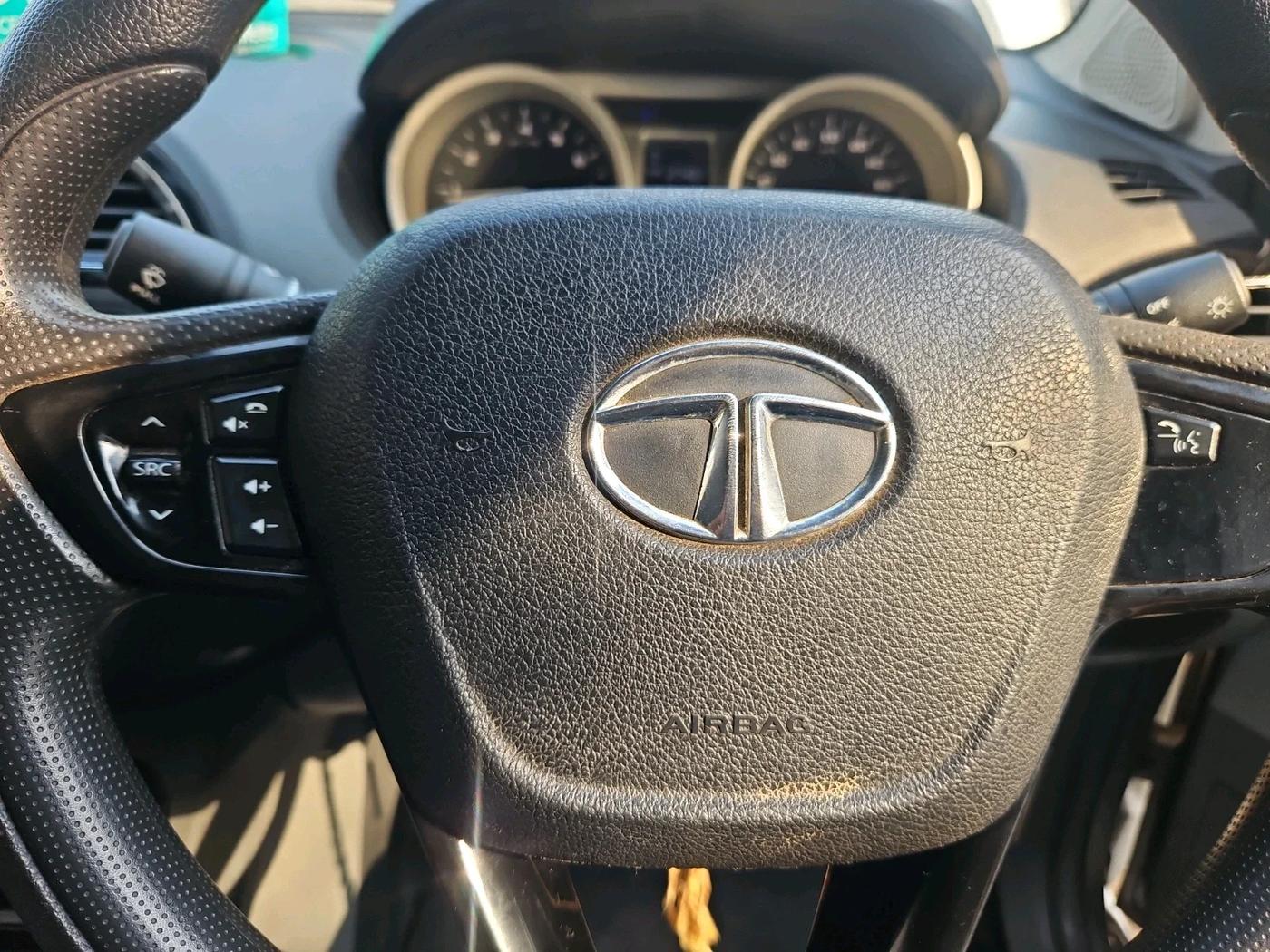 2017 Tata TIGOR XZ (O) PETROL, Petrol, Manual, 27,489 km, interior
