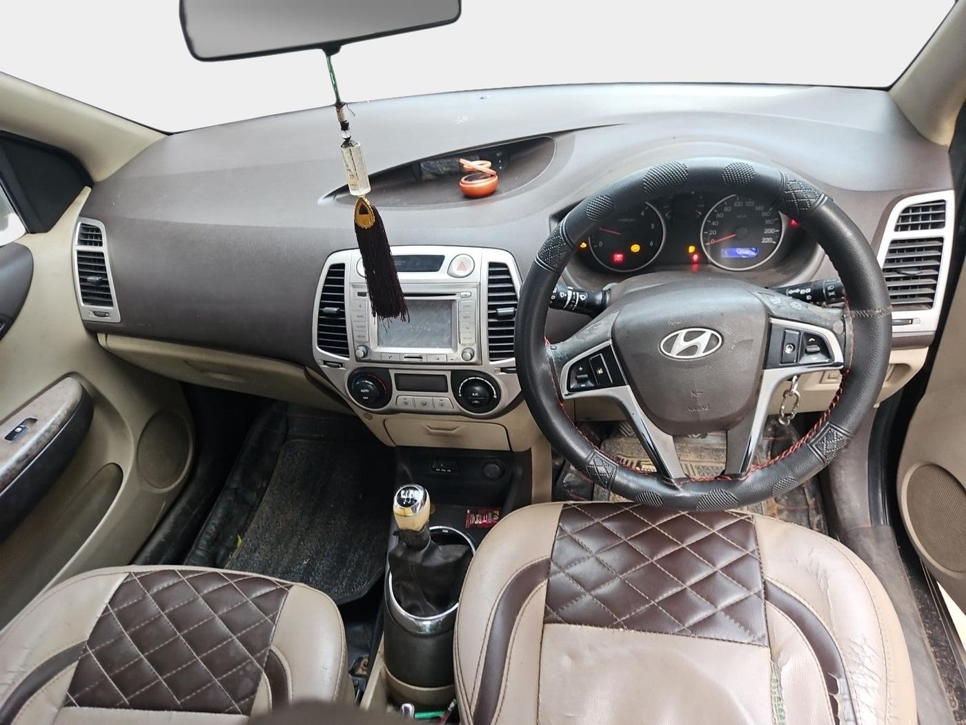 2011 Hyundai i20 ASTA 1.4 CRDI, Diesel, Manual, 1,66,778 km, interior