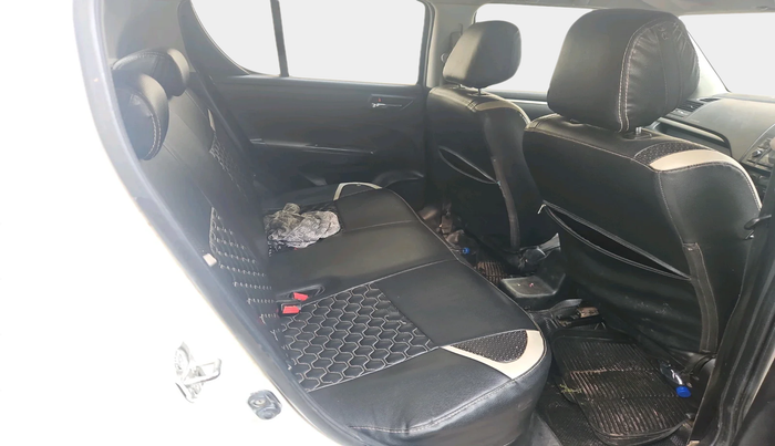 2017 Maruti Swift ZXI, Petrol, Manual, 1,35,058 km, interior