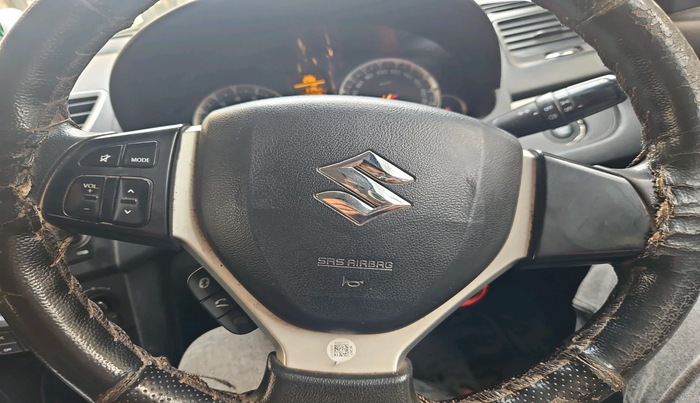 2017 Maruti Swift ZXI, Petrol, Manual, 1,35,058 km, interior