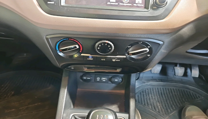 2020 Hyundai Elite i20 SPORTZ PLUS 1.2, Petrol, Manual, 41,091 km, interior