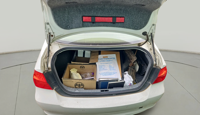 2011 BMW 3 Series 320d, Diesel, Automatic, 71,300 km, exterior