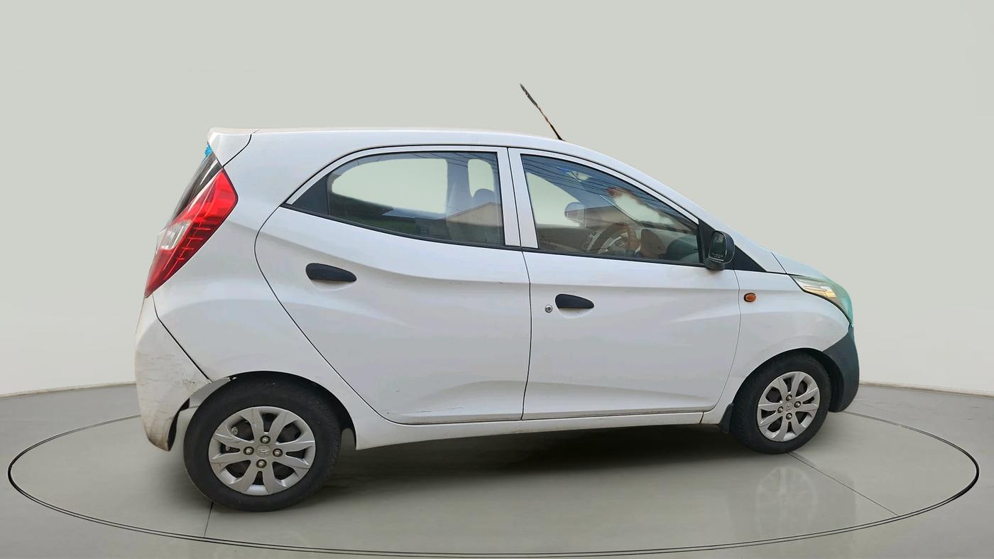 2014 Hyundai Eon MAGNA +, Petrol, Manual, 28,933 km, exterior