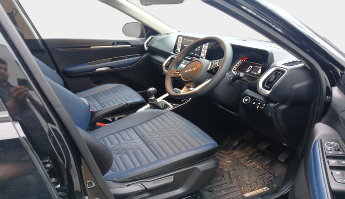 2025 KIA SONET HTK (O) 1.2 Petrol MT, Petrol, Manual, 2,844 km, interior