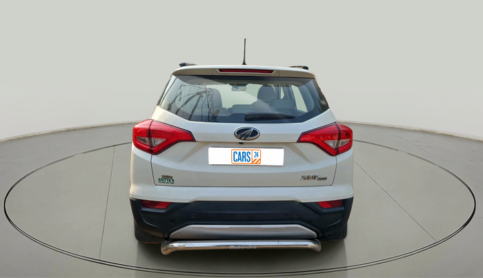 2022 Mahindra XUV300 W8 (O) 1.5 DIESEL, Diesel, Manual, 72,464 km, exterior