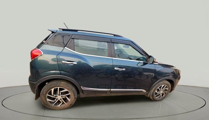 2022 Mahindra XUV300 W8 (O) 1.2 PETROL, Petrol, Manual, 56,354 km, exterior