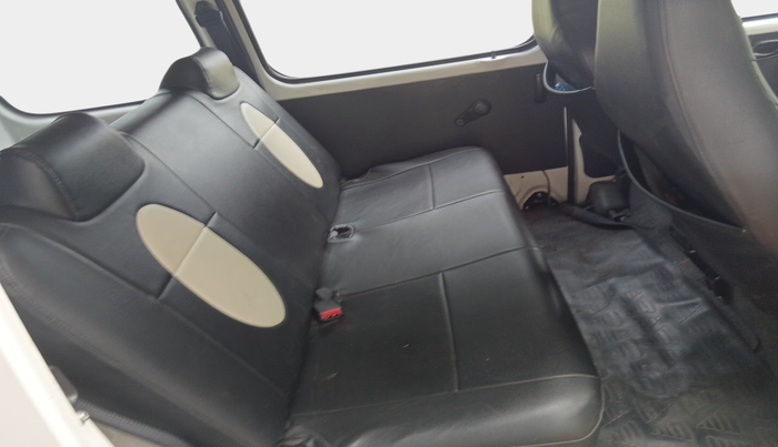 2023 Maruti Eeco 5 STR AC CNG, Petrol, Manual, 56,537 km, interior
