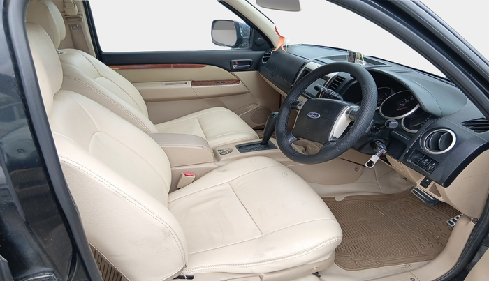 2011 Ford Endeavour 3.0L 4X4 AT, Diesel, Automatic, 1,34,770 km, interior