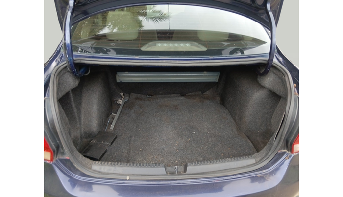 2012 Volkswagen Vento HIGHLINE DIESEL 1.6, Diesel, Manual, 1,67,914 km, exterior