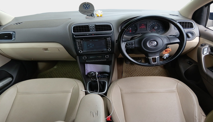 2012 Volkswagen Vento HIGHLINE DIESEL 1.6, Diesel, Manual, 1,67,914 km, interior