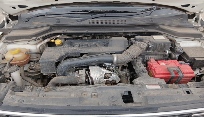 2023 Mahindra XUV300 W8 1.5 DIESEL, Diesel, Manual, 91,991 km, exterior