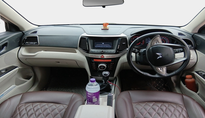 2023 Mahindra XUV300 W8 1.5 DIESEL, Diesel, Manual, 91,991 km, interior