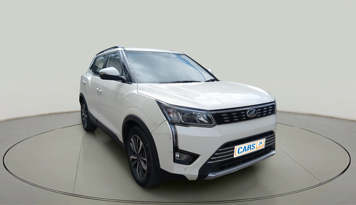 2021 Mahindra XUV300 W8 (O) 1.5 DIESEL, Diesel, Manual, 1,16,715 km, exterior